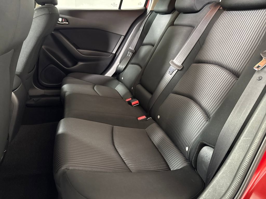 Used 2016 MAZDA MAZDA3 i Touring image 11