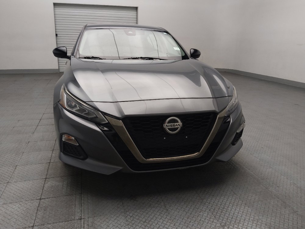 Used 2020 Nissan Altima 2.5 SR AWD/4WD image 14