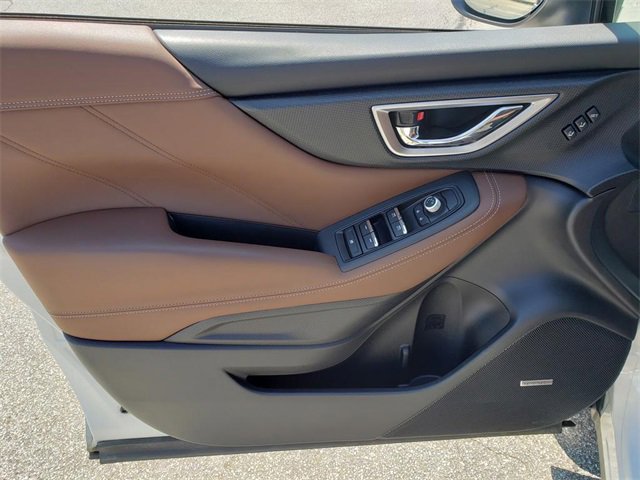 Used 2020 Subaru Forester Touring image 11