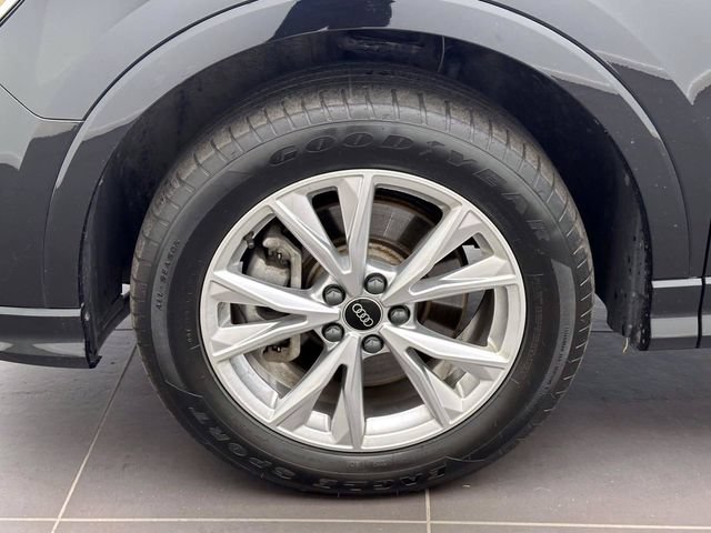 Used 2023 Audi Q3 2.0T Premium w/ Convenience Package AWD/4WD image 7