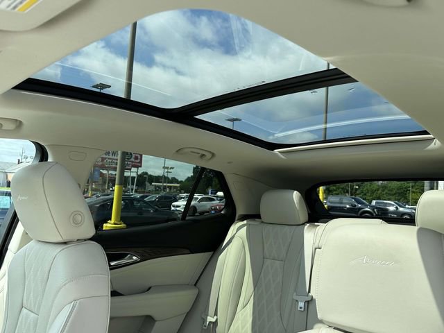 Used 2023 Buick Envision Avenir image 15