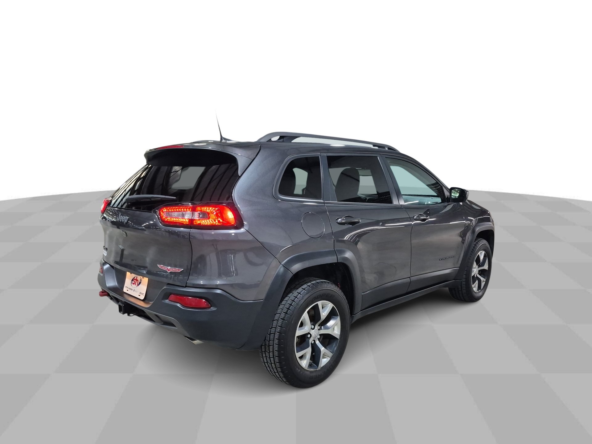 Used 2016 Jeep Cherokee Trailhawk w/ Comfort/Convenience Group AWD/4WD image 9