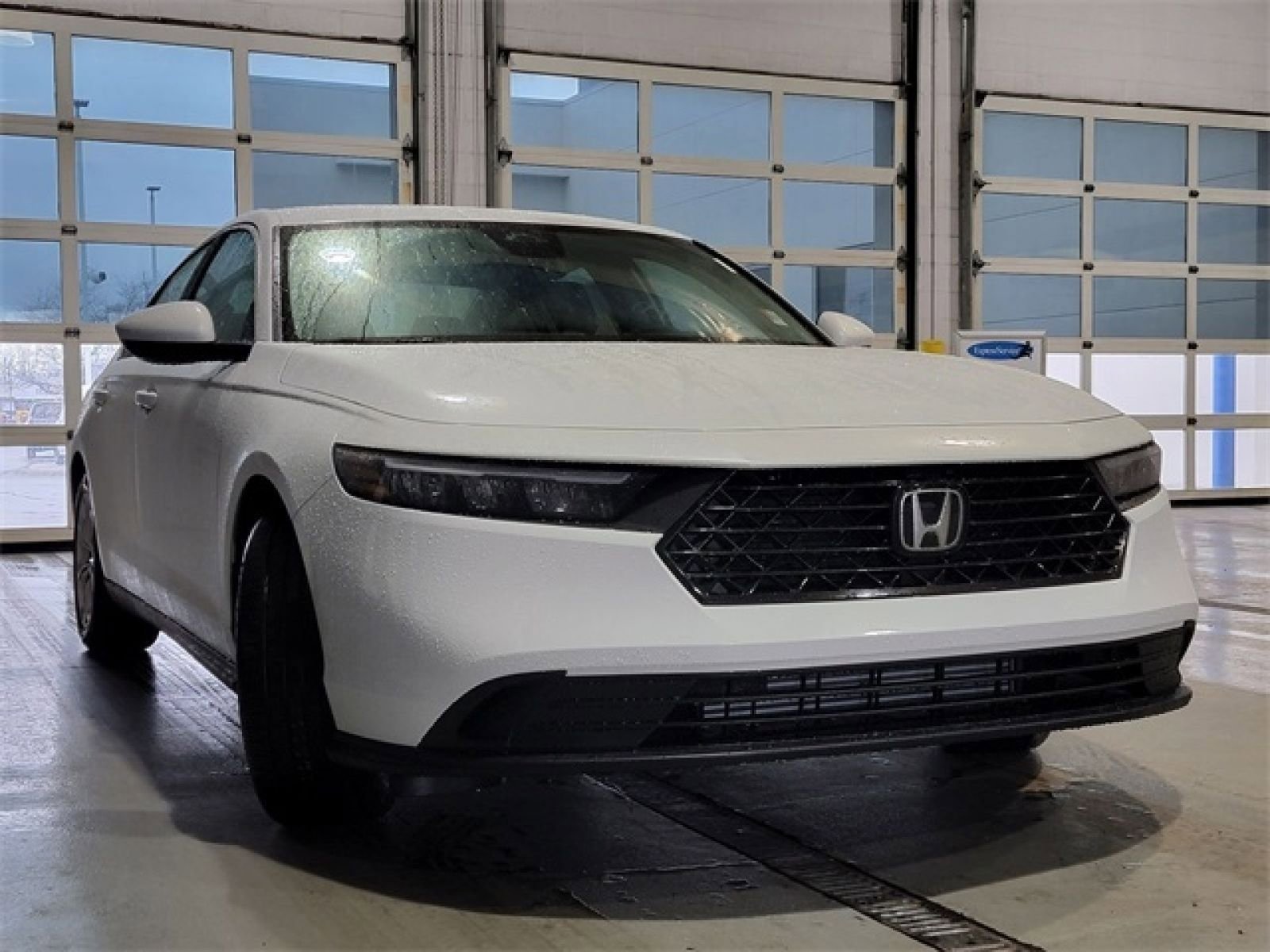 Used 2023 Honda Accord LX image 4