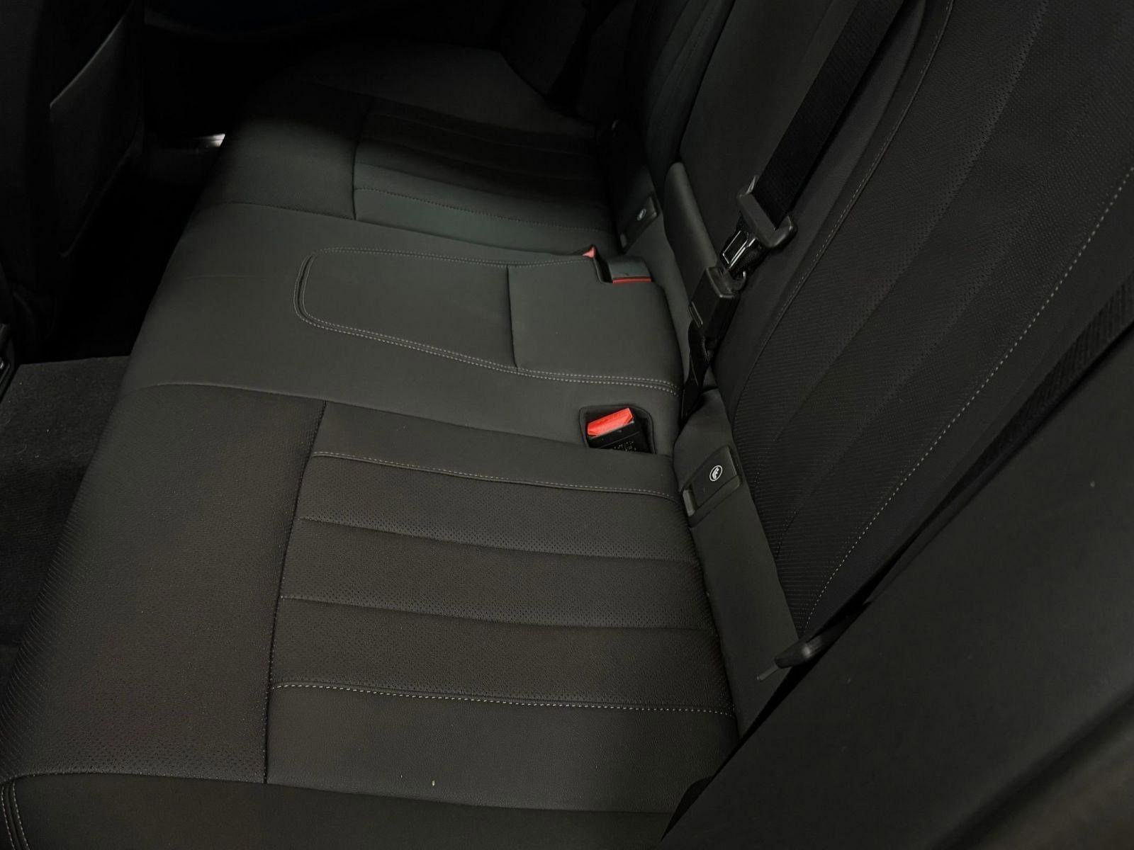 Used 2023 BMW 530i xDrive w/ M Sport Package image 23