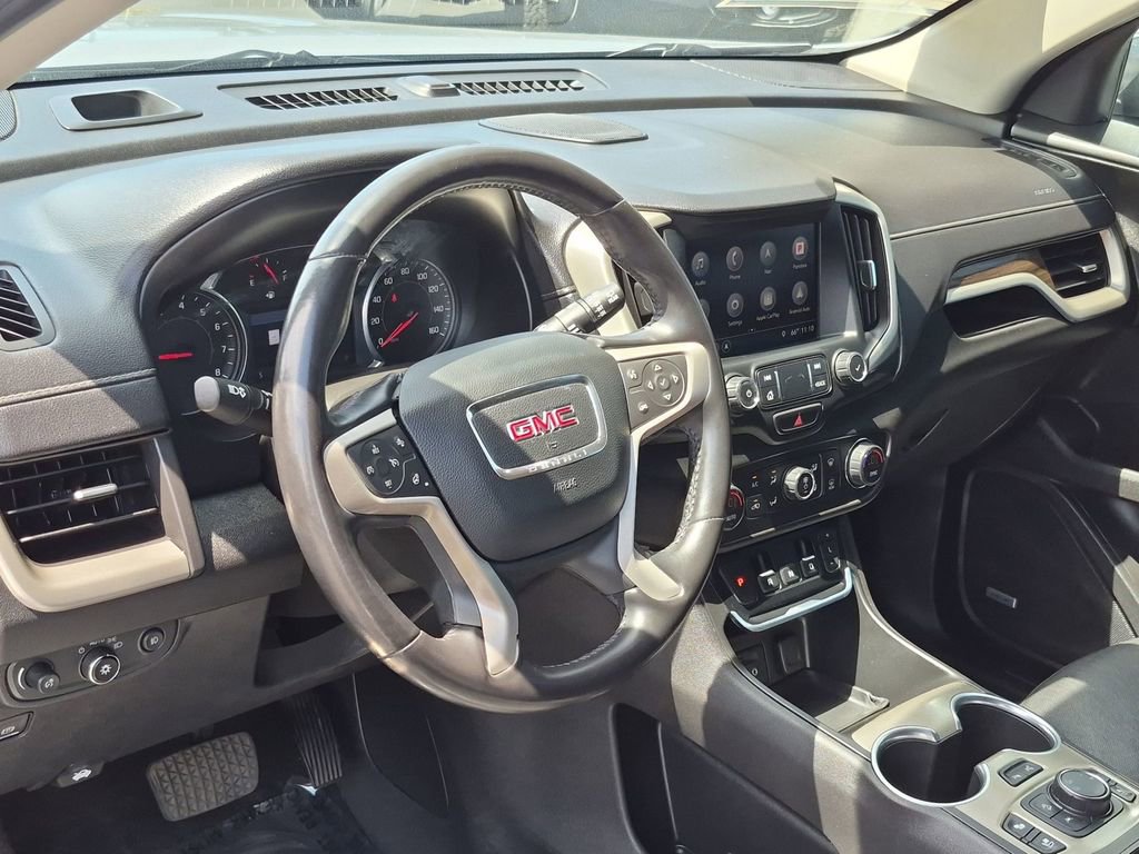 Used 2020 GMC Terrain Denali w/ Denali Premium Package AWD/4WD image 12