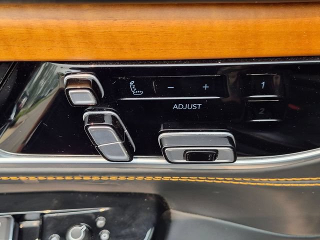 Certified 2024 Jeep Grand Wagoneer L Series III AWD/4WD image 14