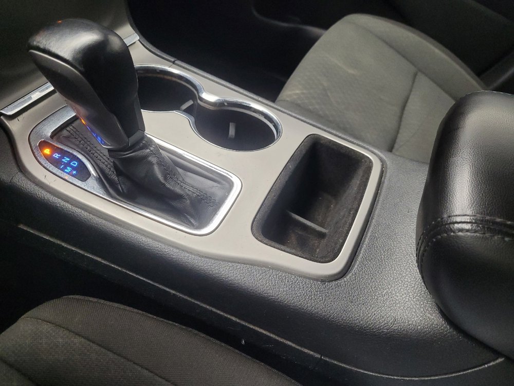 Used 2021 Jeep Grand Cherokee Laredo image 26