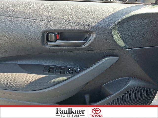 Certified 2025 Toyota Corolla LE FWD image 13