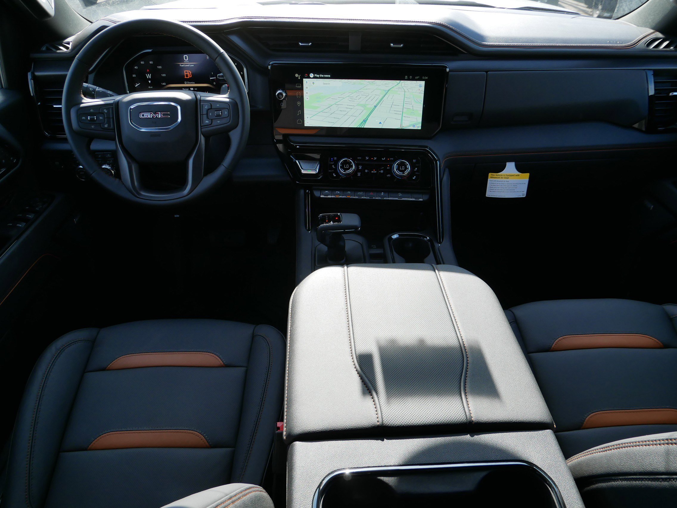 New 2026 GMC Sierra 1500 AT4 w/ Technology Package AWD/4WD image 6