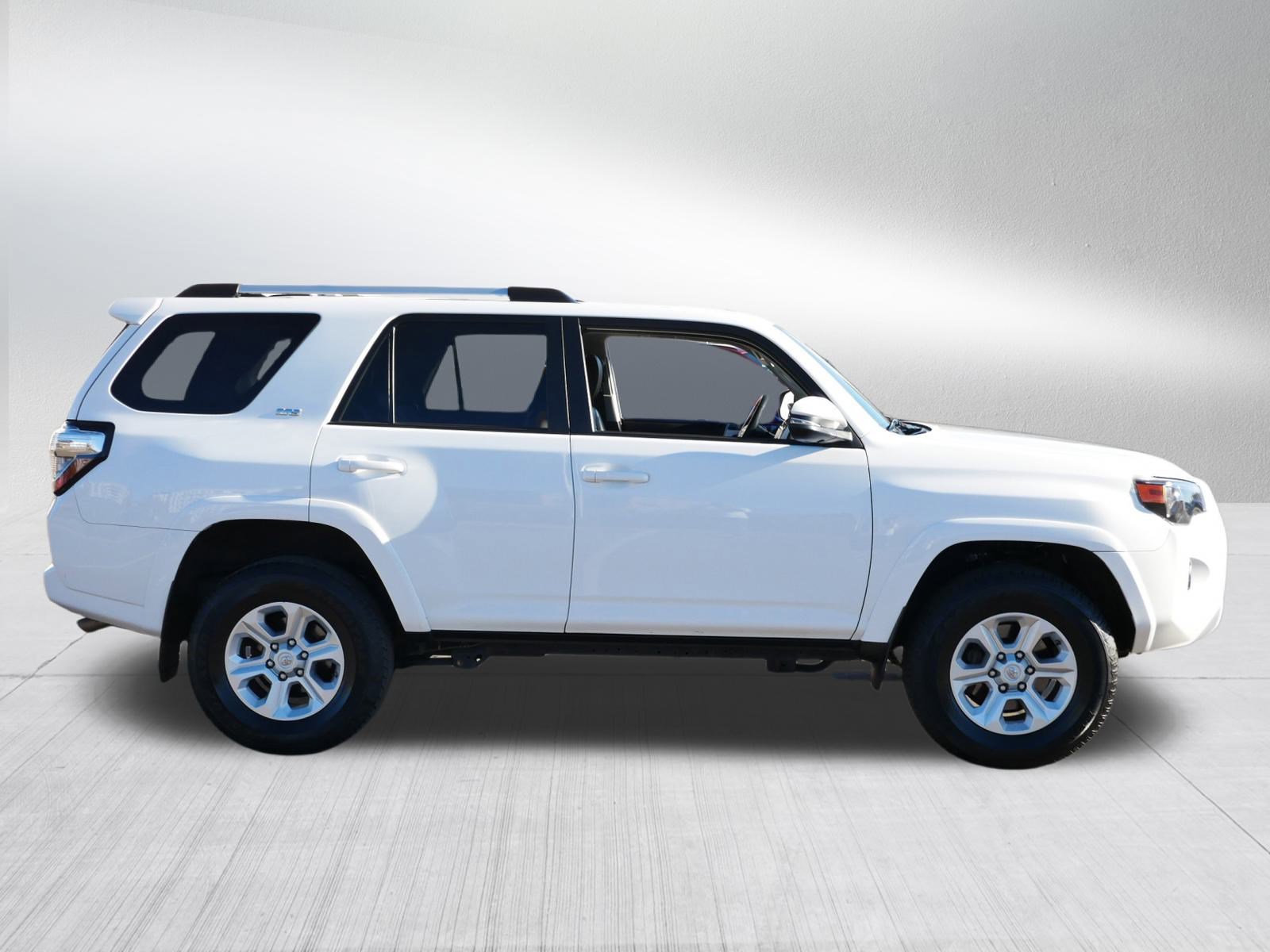Used 2021 Toyota 4Runner SR5 Premium image 8