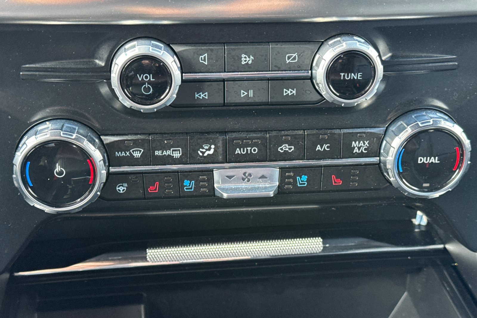 Used 2023 Ford F150 Lariat AWD/4WD image 20