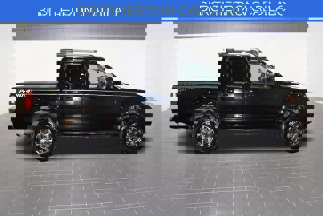 Used 2015 Nissan Frontier PRO-4X w/ Pro-4x Luxury Package image 7