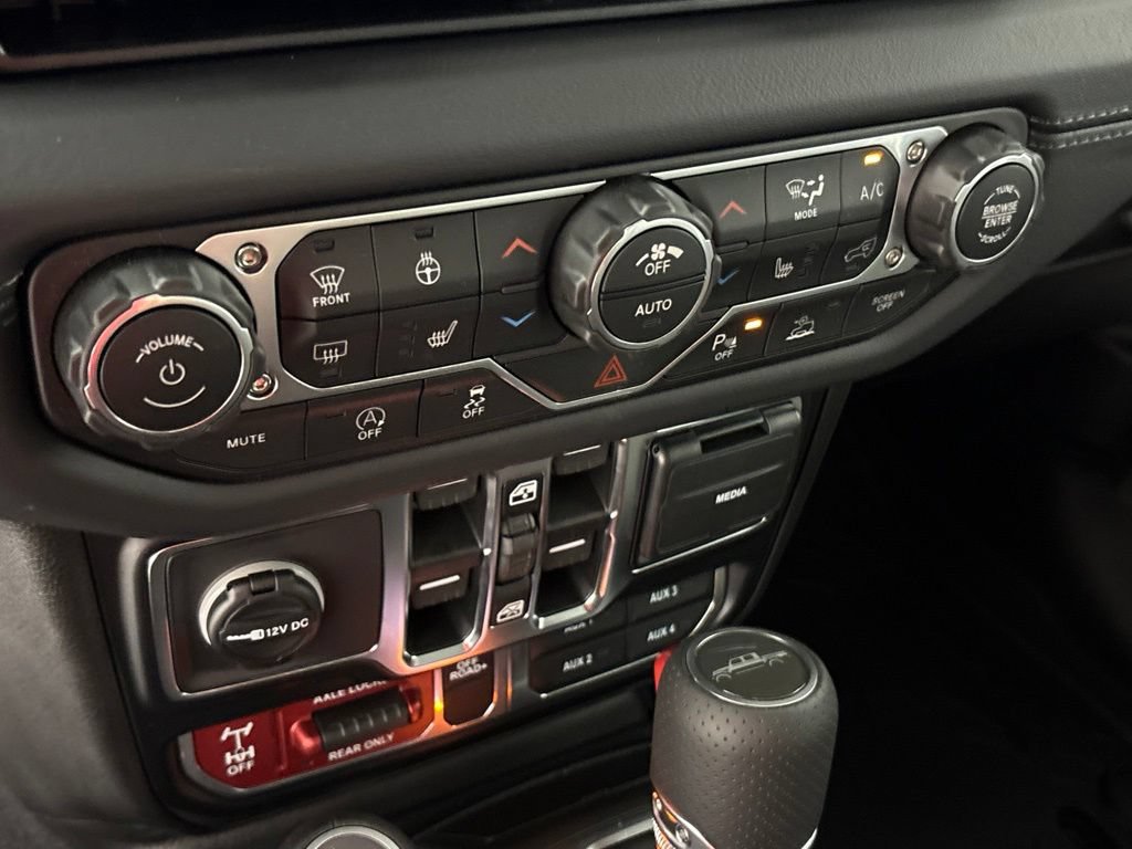 New 2026 Jeep Gladiator Mojave AWD/4WD image 36