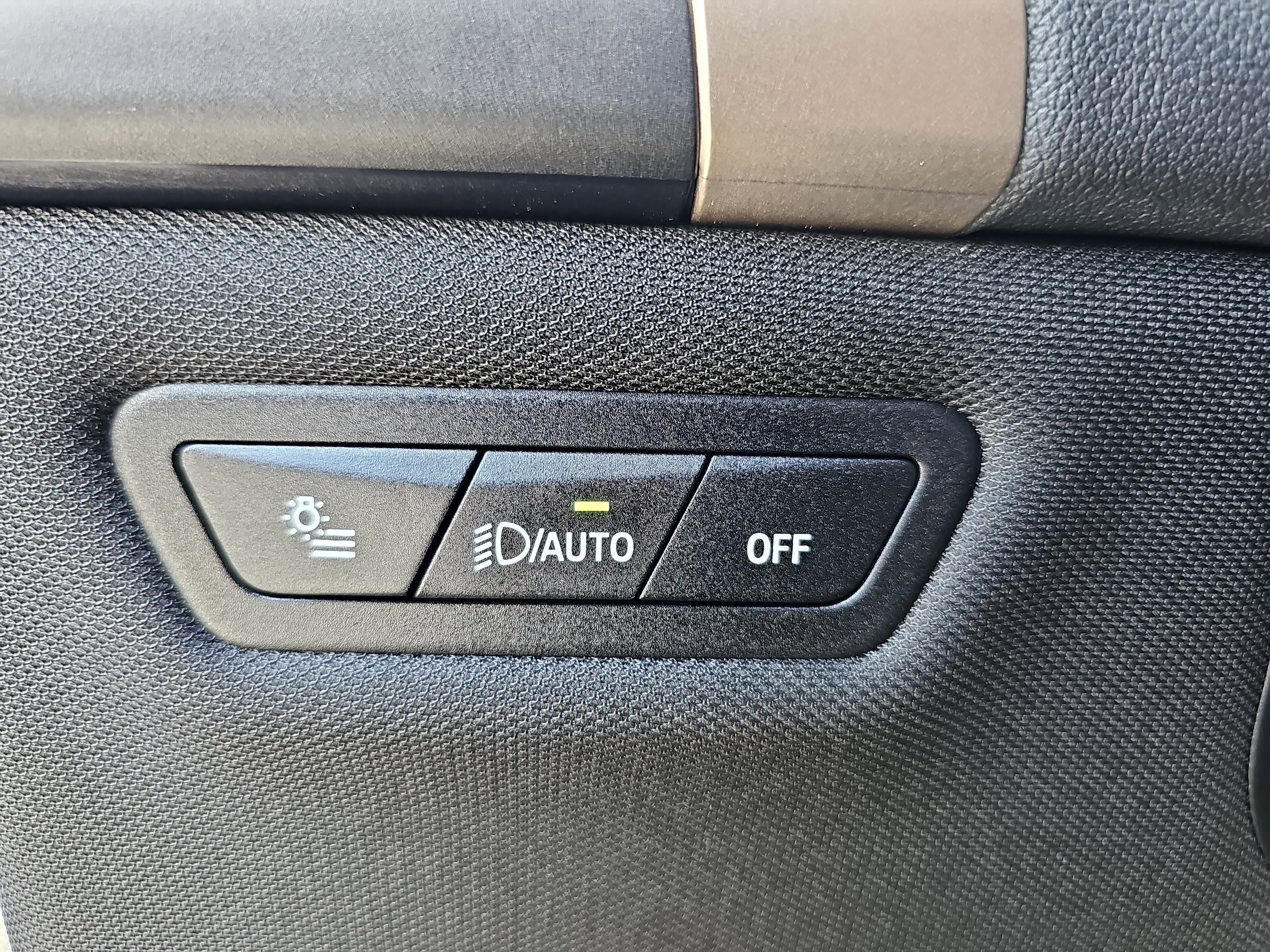New 2026 BMW iX xDrive60 w/ Premium Package image 26