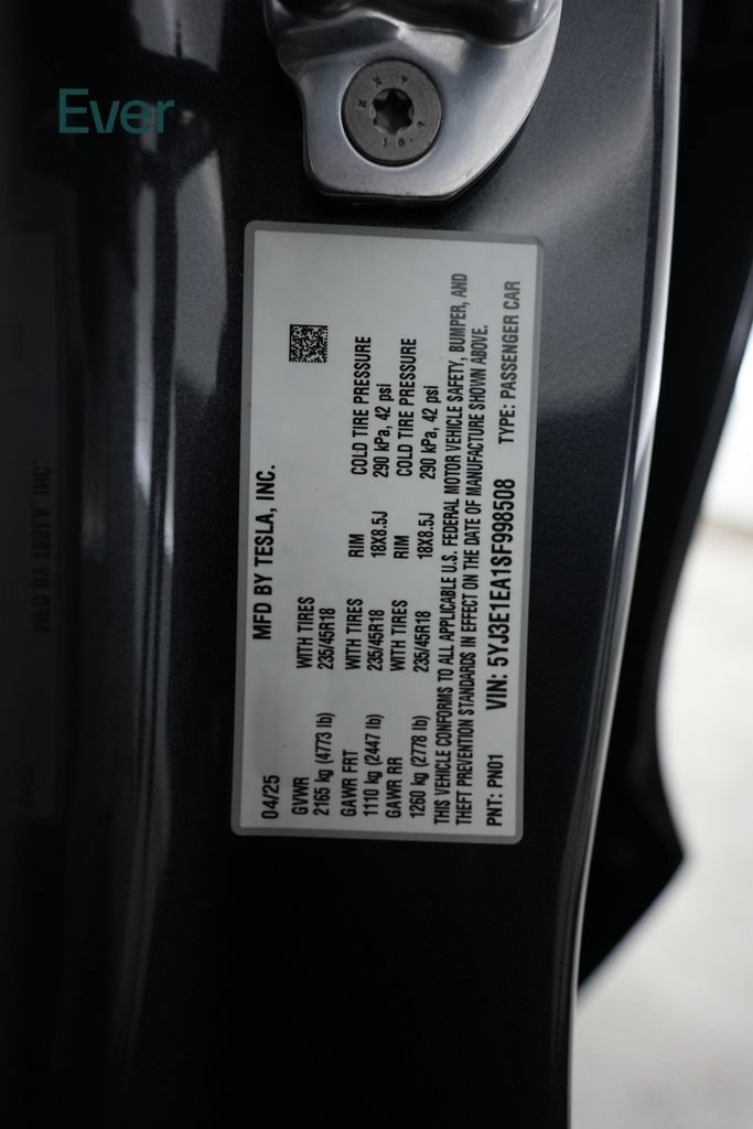 Used 2025 Tesla Model 3 Long Range RWD image 29