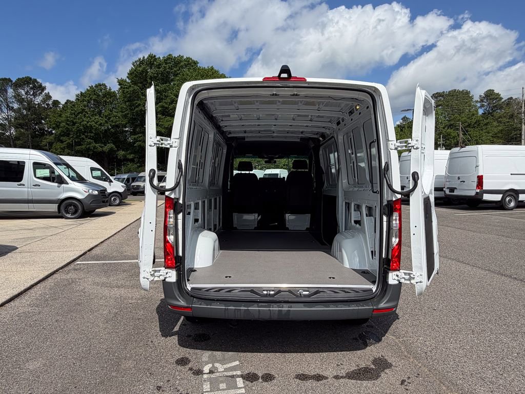 New 2025 Mercedes-Benz Sprinter 2500 image 21