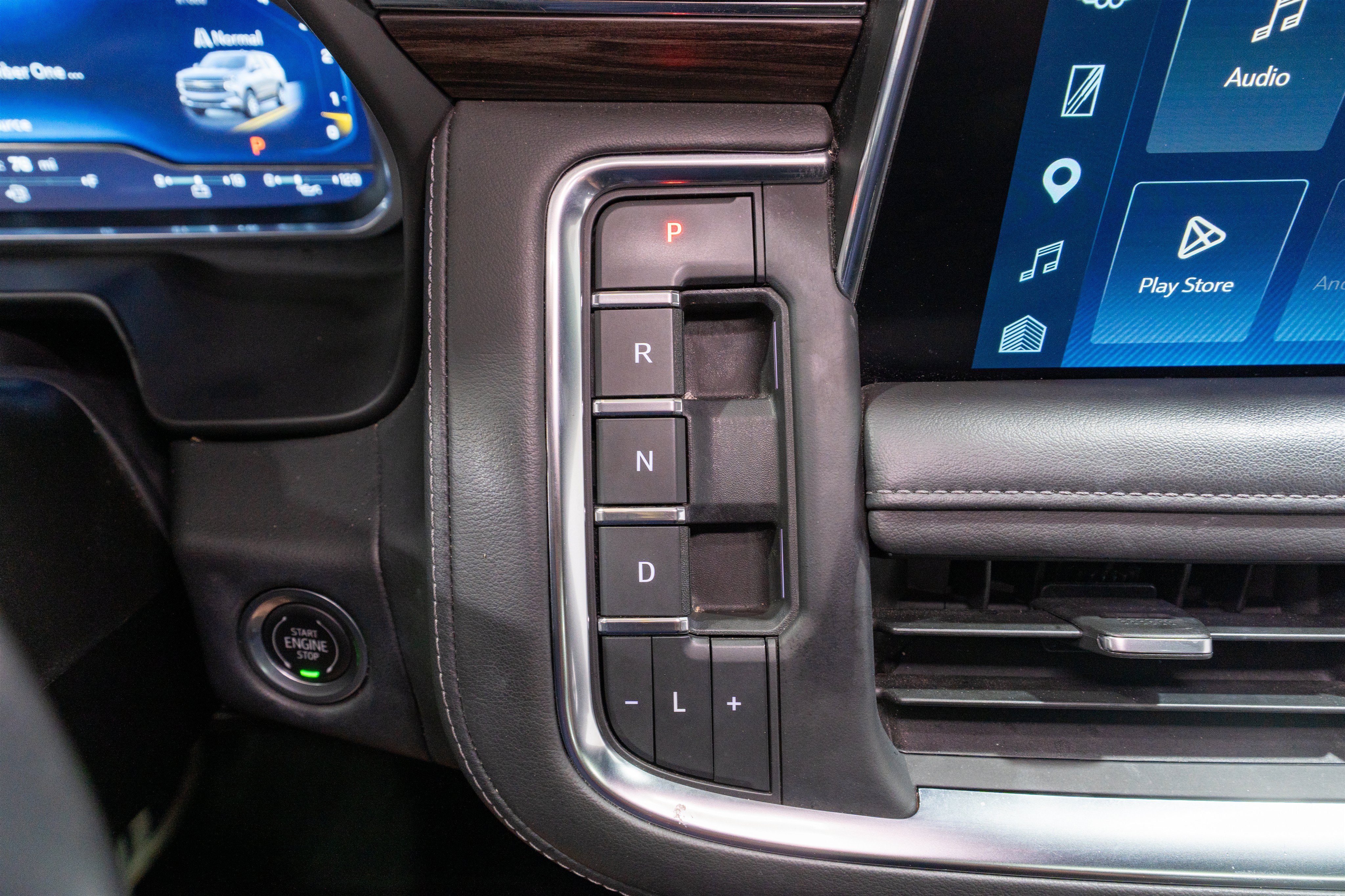 Used 2023 Chevrolet Tahoe LT w/ LT Signature Plus Package RWD image 23