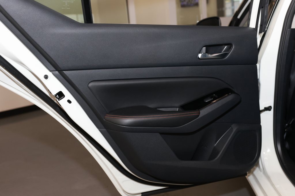 Used 2023 Nissan Altima 2.5 SR image 21