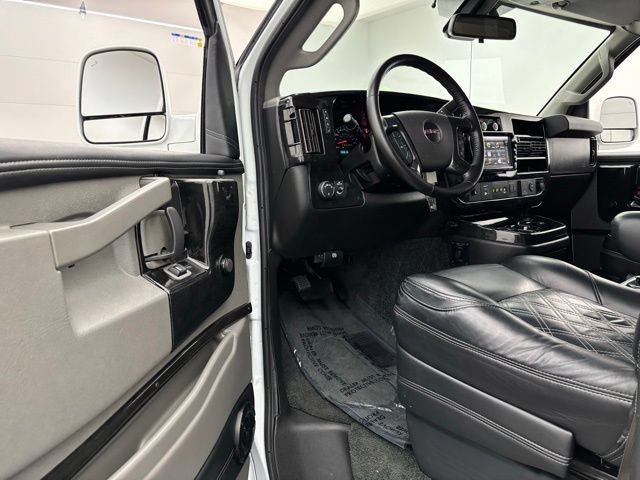 Used 2021 GMC Savana 2500 w/ Enhanced Convenience Package RWD image 17