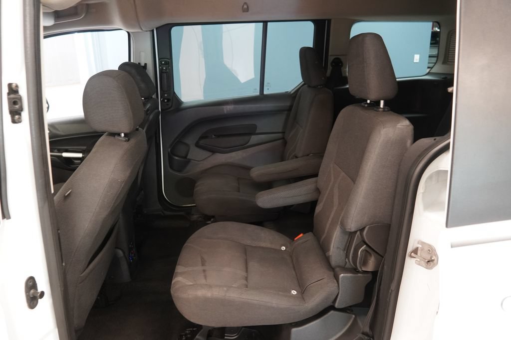 Used 2016 Ford Transit Connect XLT FWD image 18