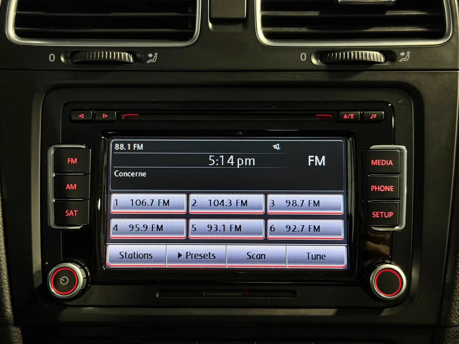 Used 2014 Volkswagen Golf TDI FWD image 35