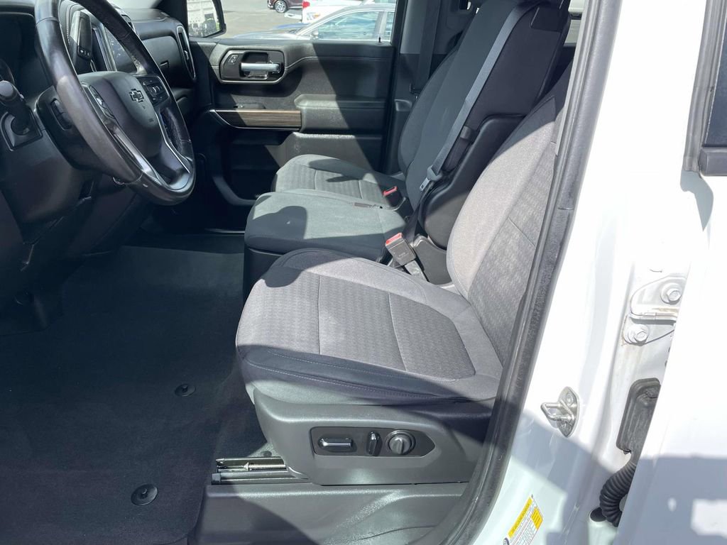 Used 2021 Chevrolet Silverado 1500 RST image 28