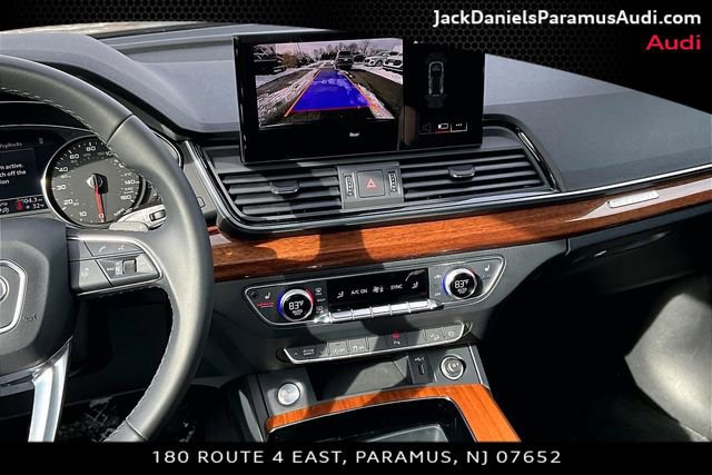 Used 2023 Audi Q5 2.0T Premium w/ Convenience Package image 6