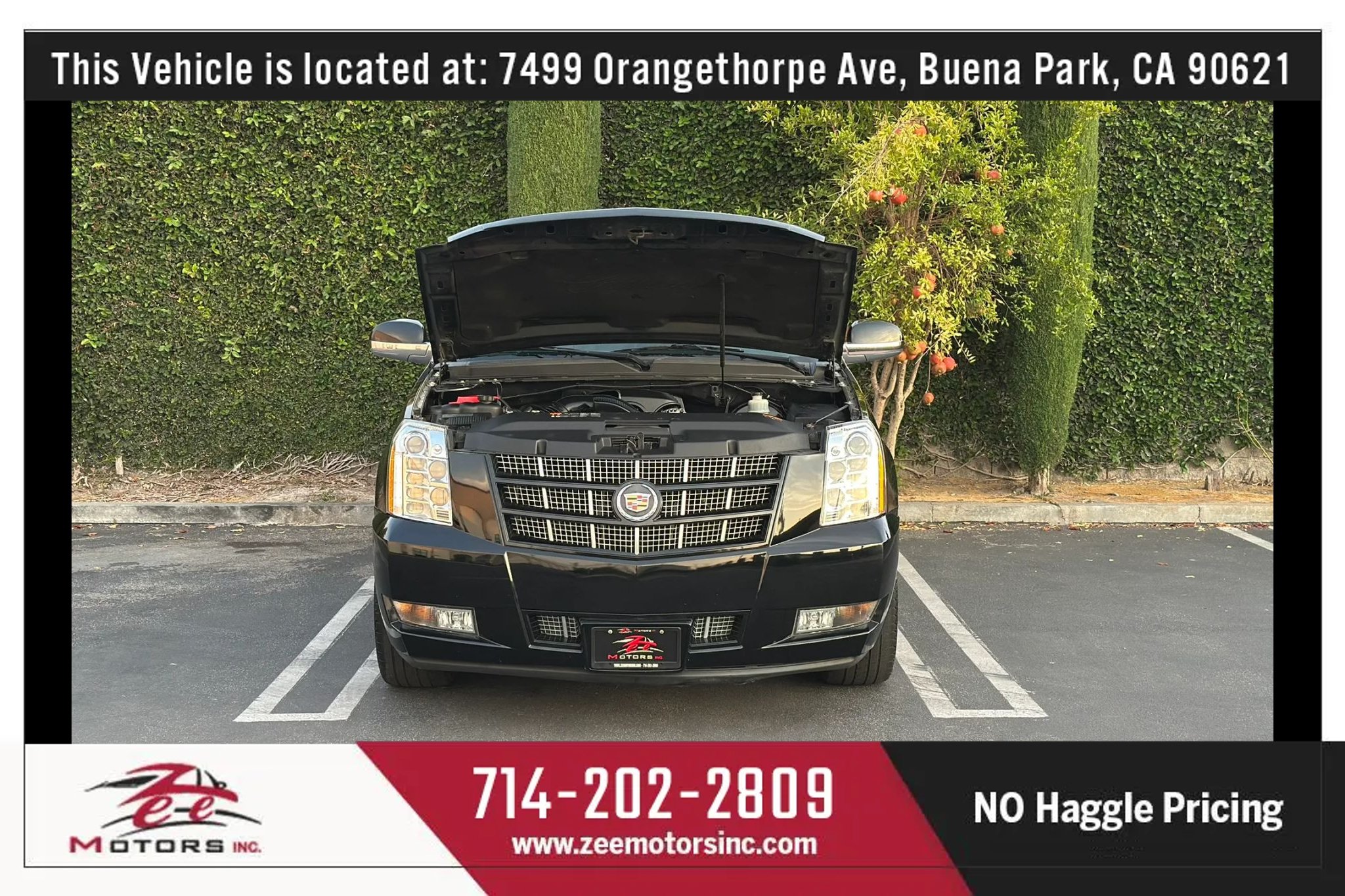 Used 2013 Cadillac Escalade Premium AWD/4WD image 15