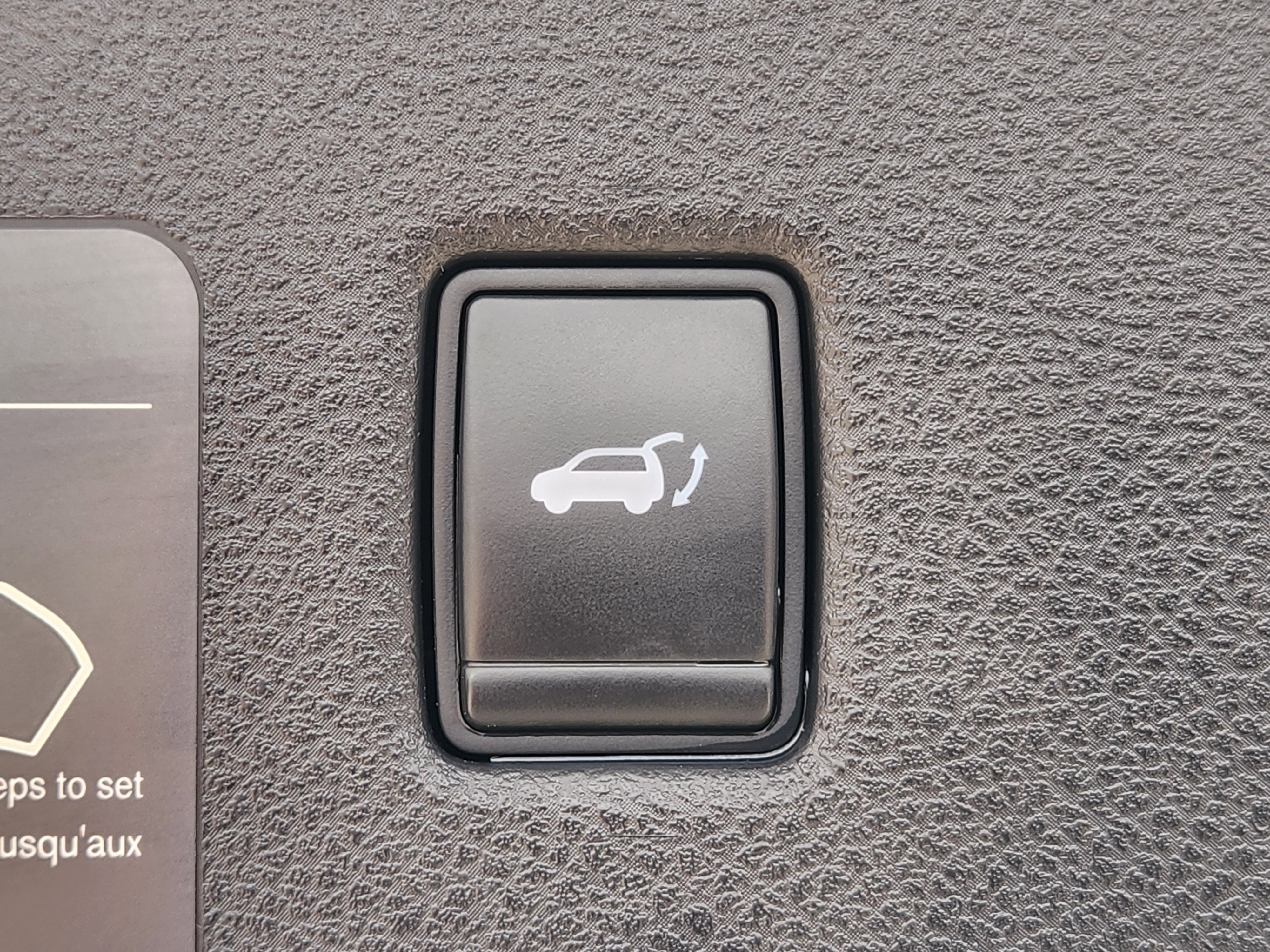 Used 2019 INFINITI QX50 Luxe w/ Navigation Package image 41