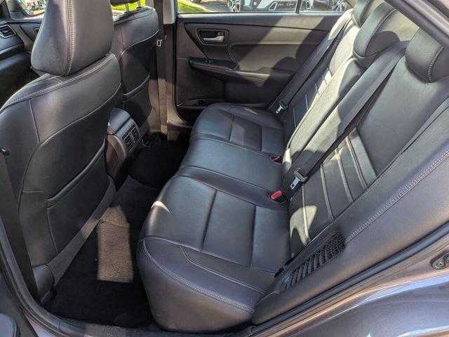 Used 2015 Toyota Camry XLE FWD image 29