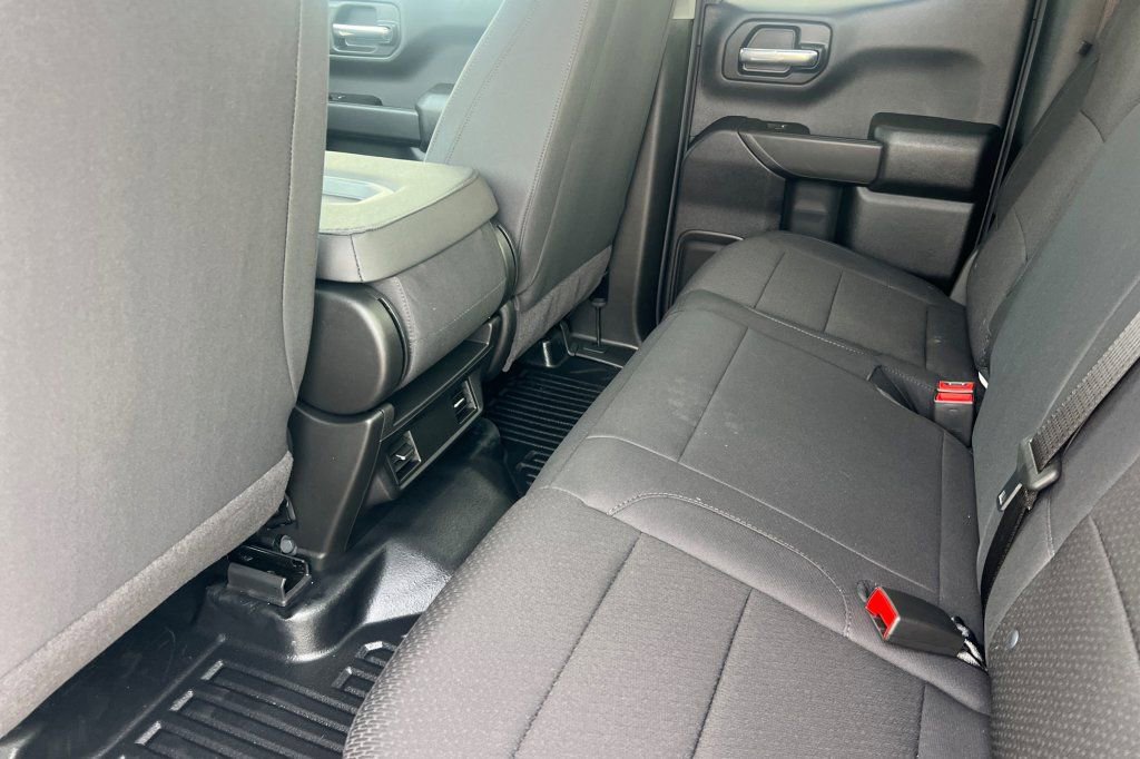 New 2026 GMC Sierra 1500 Pro w/ Pro Value Package AWD/4WD image 9