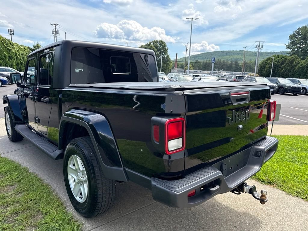 Used 2022 Jeep Gladiator Sport AWD/4WD image 6