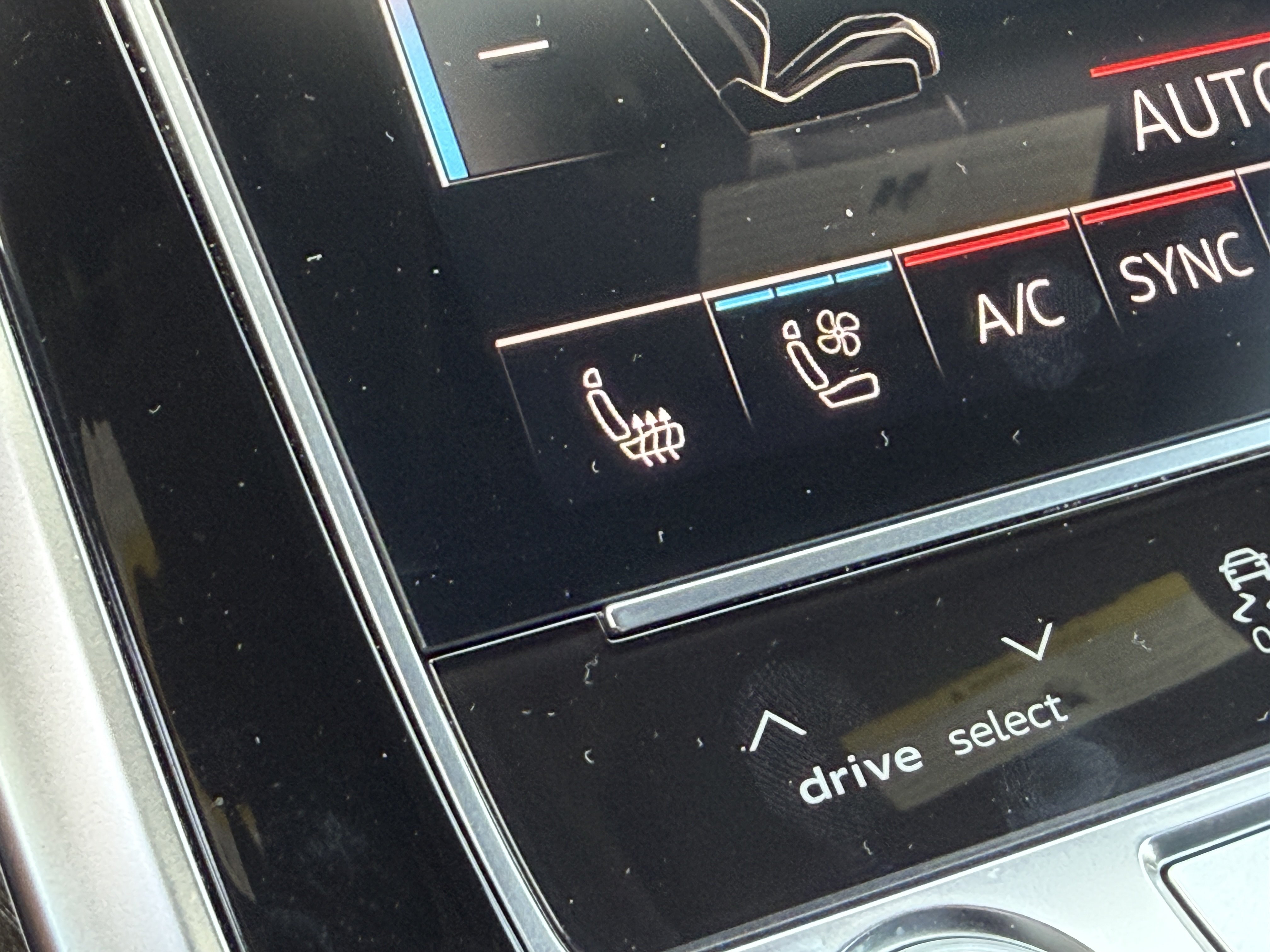 Certified 2026 Audi Q8 Premium Plus AWD/4WD image 30