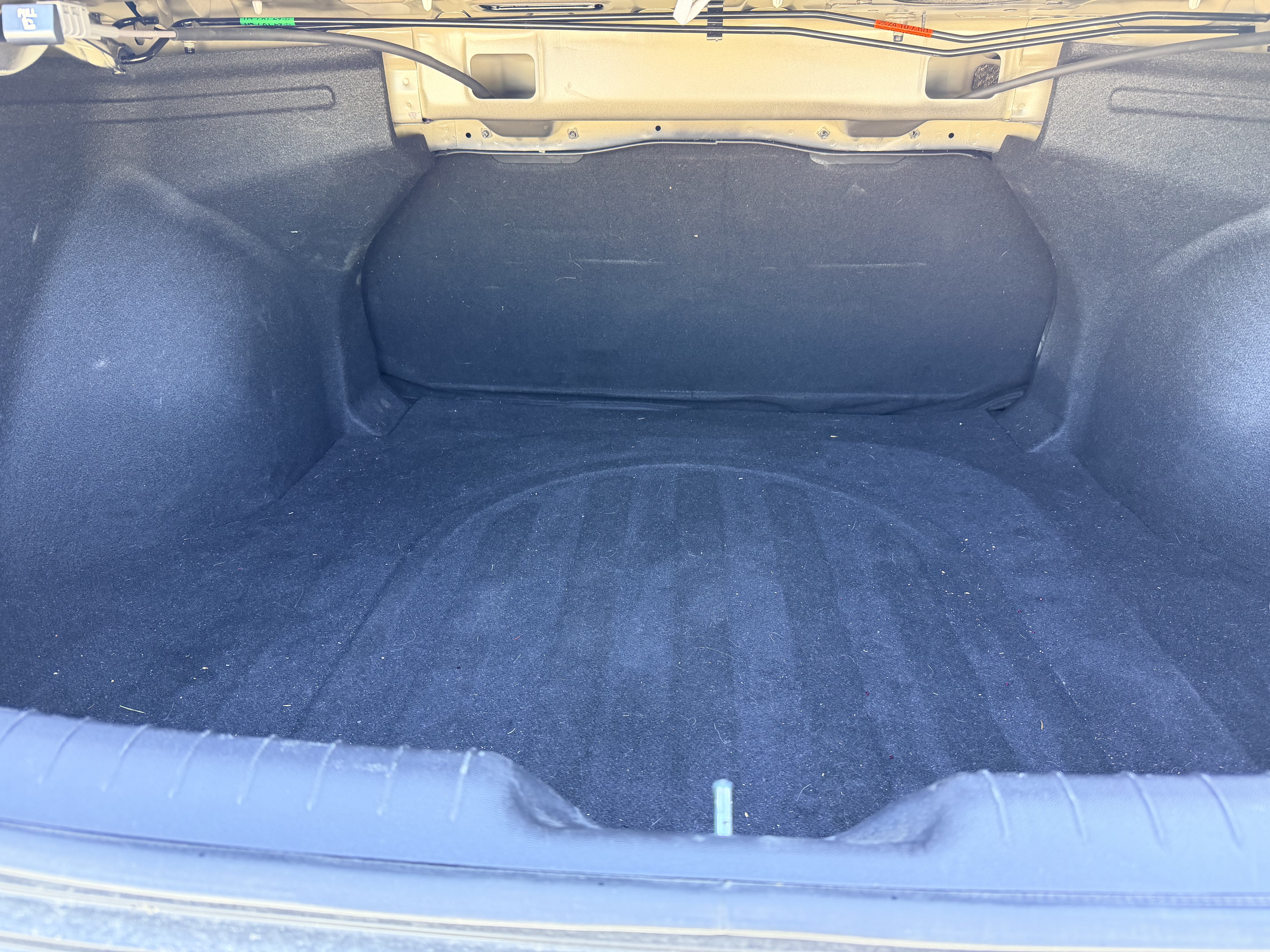 Used 2025 Hyundai Elantra SEL FWD image 11