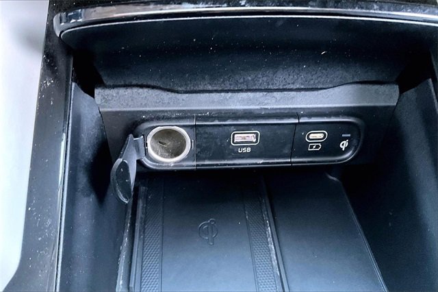 Used 2023 Kia Telluride S w/ S Sunroof Package image 16