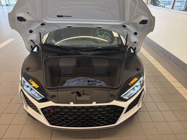 Used 2020 Audi R8 V10 performance image 12