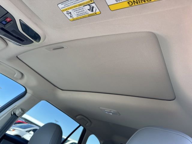 Used 2025 Subaru Outback Limited XT image 18