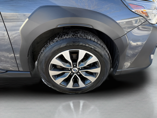 Used 2023 Subaru Outback Touring AWD/4WD image 30