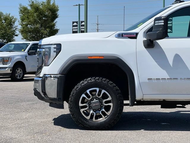 Used 2024 GMC Sierra 3500 SLE w/ SLE Convenience Package AWD/4WD image 4