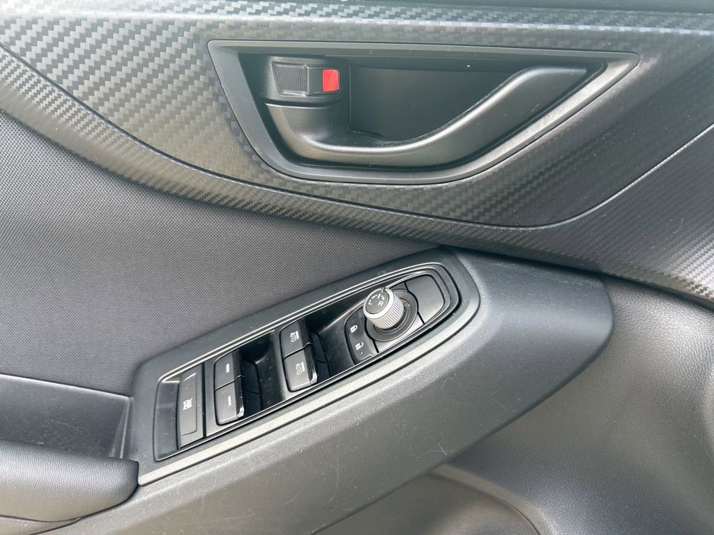 Used 2022 Subaru Crosstrek 2.0i Premium image 14