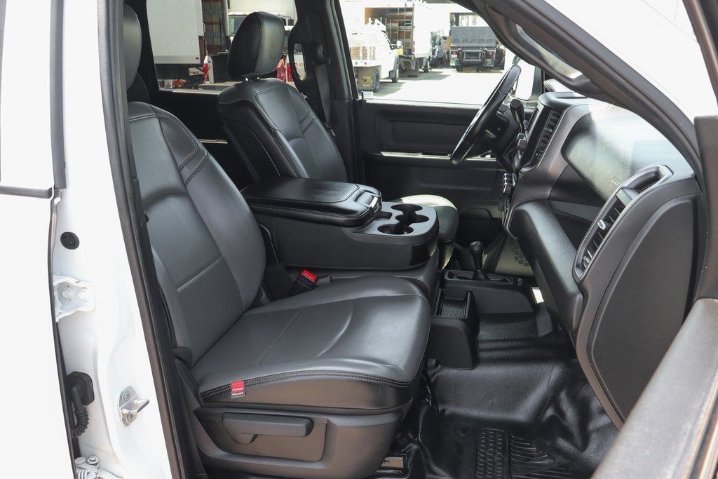 Used 2022 RAM 3500 Tradesman w/ Chrome Appearance Group image 44