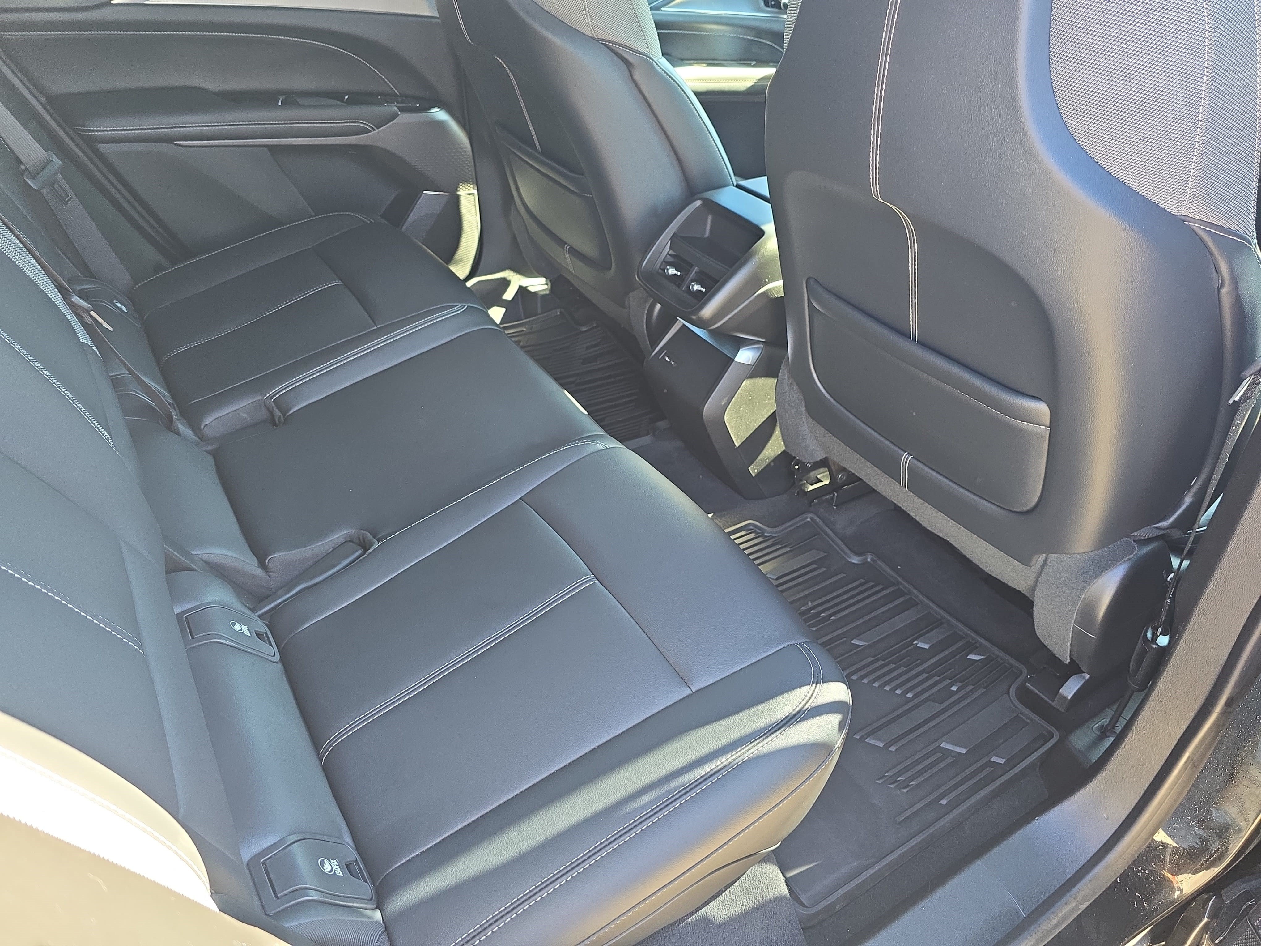 Certified 2024 Cadillac Lyriq Tech RWD image 11