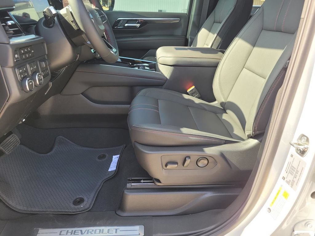 New 2026 Chevrolet Tahoe RST w/ Comfort Package AWD/4WD image 11