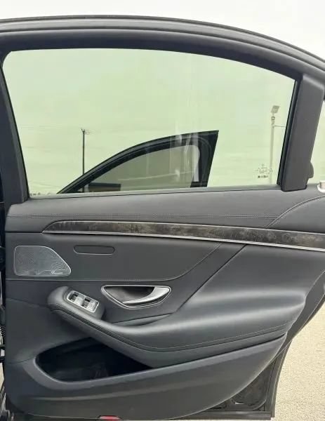 Used 2018 Mercedes-Benz S 450 Sedan image 26