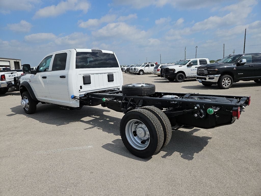 New 2026 RAM 5500 Tradesman AWD/4WD image 4