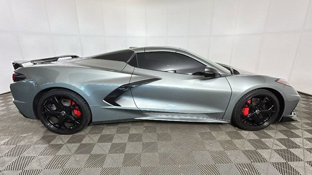 Used 2022 Chevrolet Corvette Stingray Preferred Conv w/ Z51 Performance Package RWD image 3