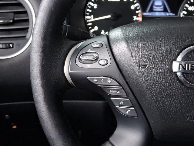 Used 2019 Nissan Pathfinder SV image 23