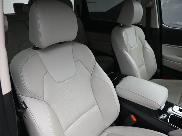 Used 2023 Kia Telluride EX image 43