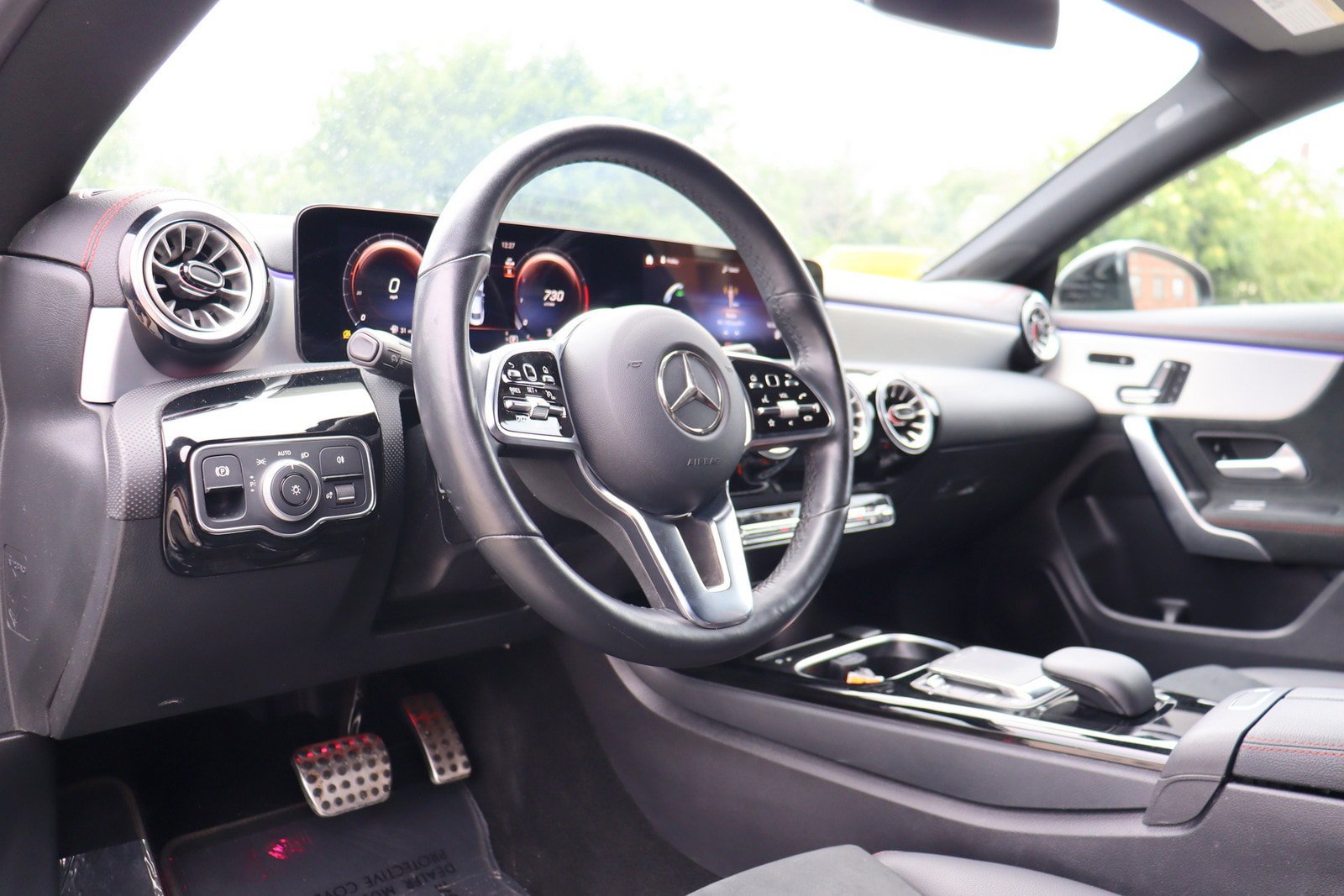 Used 2023 Mercedes-Benz CLA 250 4MATIC w/ AMG Line image 11