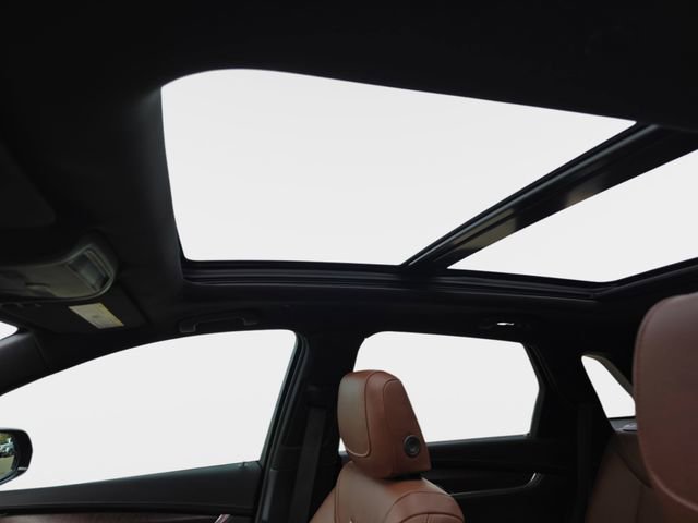 Used 2023 Cadillac XT5 Sportv image 33